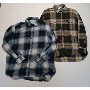 Old Navy Lot of 2 Women's "The Boyfreind Shirt" Plaid Long Sleeve Flannels Small